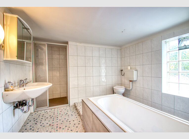 Maison mitoyenne à vendre 5 Pièces à Völklingen (DE) - Réf. 6868685