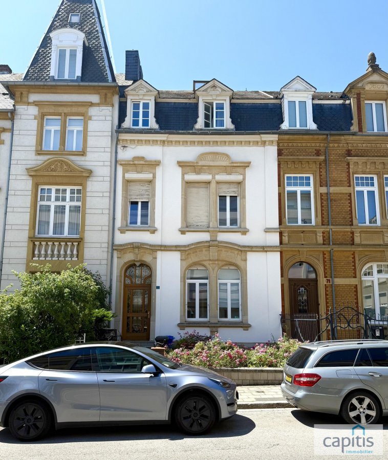 Maison de maître à louer 5 chambres à Luxembourg-Centre ville
