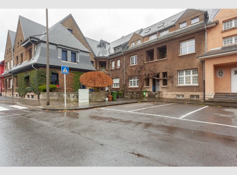 Maison mitoyenne à vendre 5 Chambres à Esch-sur-Alzette (LU) - Réf. 6320621