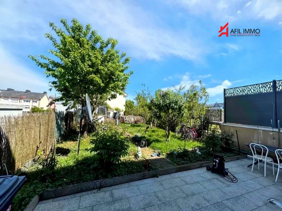 Maison jumelée à vendre 4 chambres à Pétange