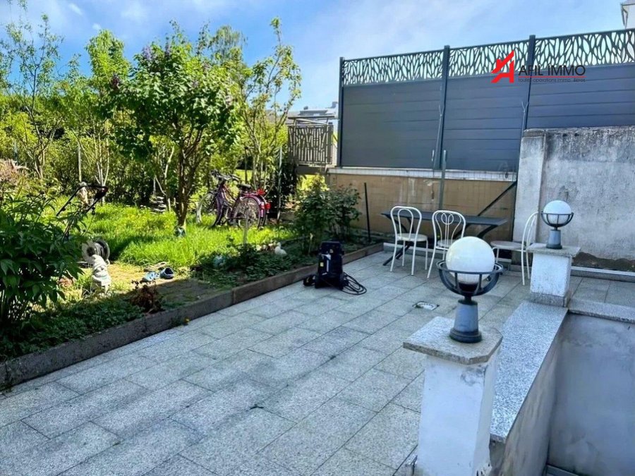 Maison jumelée à vendre 4 chambres à Pétange