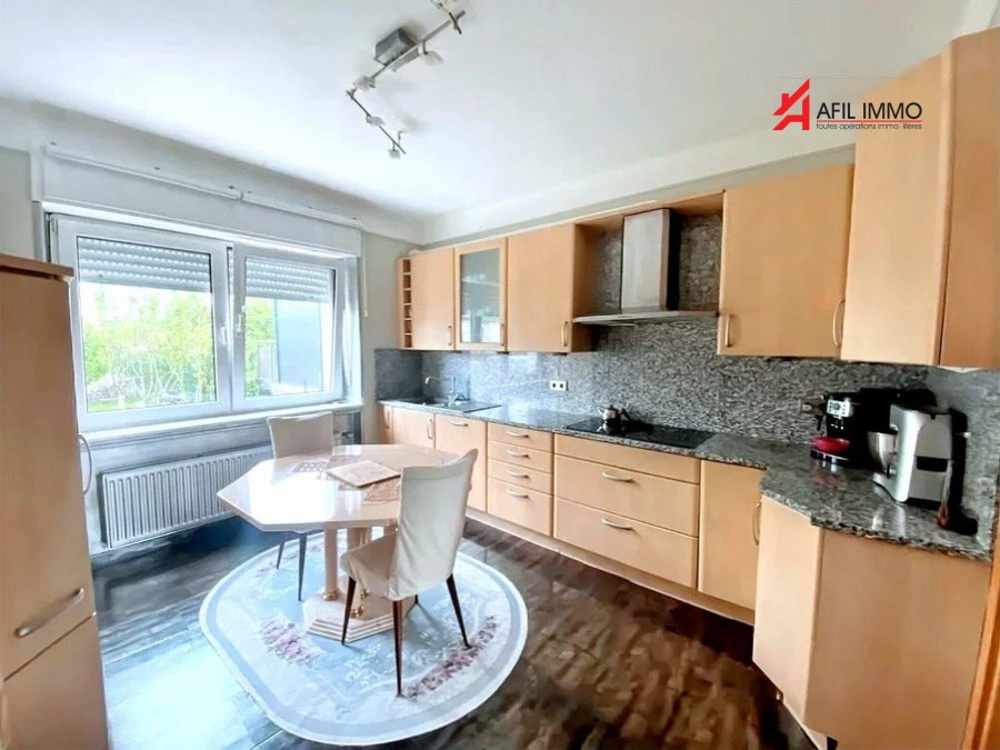 Maison jumelée à vendre 4 chambres à Pétange