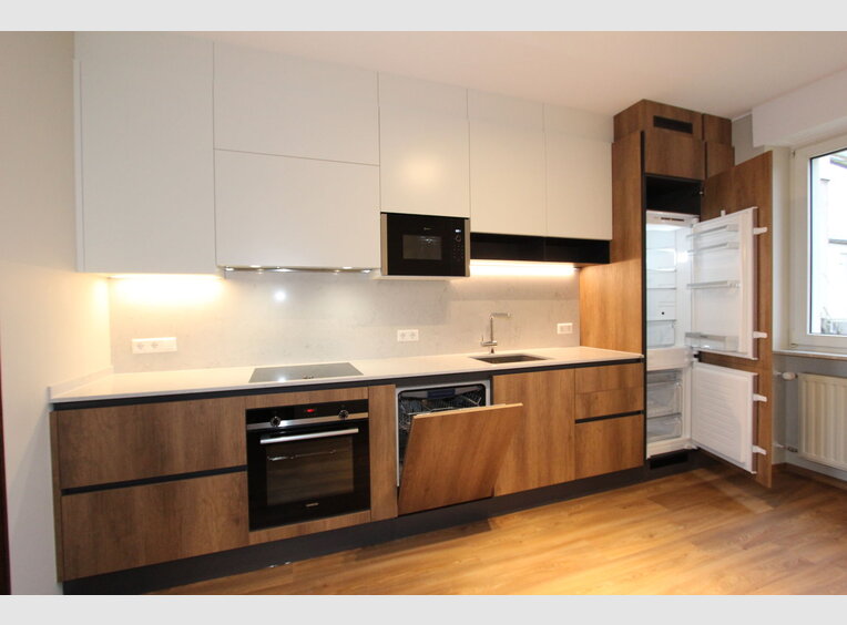 Semi-detached house for rent 3 bedrooms in Differdange (LU) - Ref. 7092477