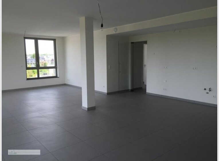 Penthouse à louer 2 Chambres à Bertrange (LU) - Réf. 3674382