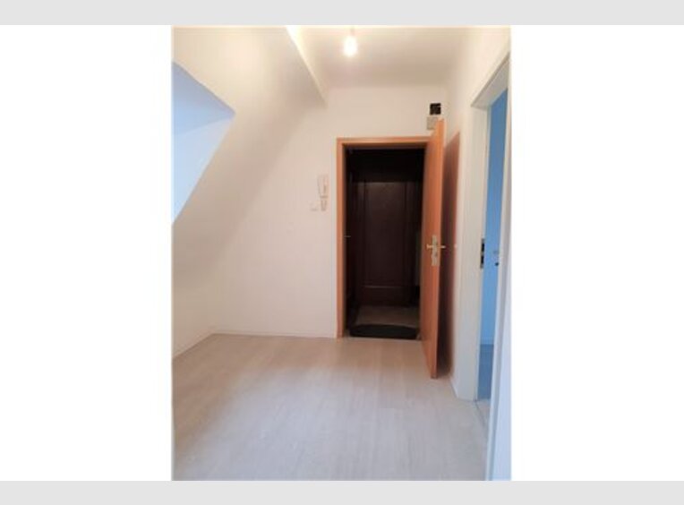 Appartement à louer 5 Pièces à Dillingen (DE) - Réf. 6652174
