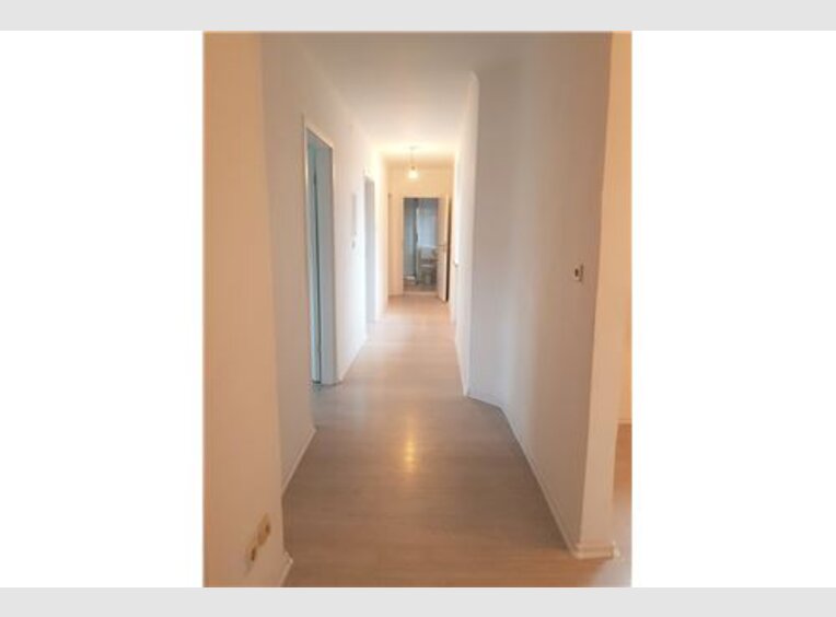 Appartement à louer 5 Pièces à Dillingen (DE) - Réf. 6652174