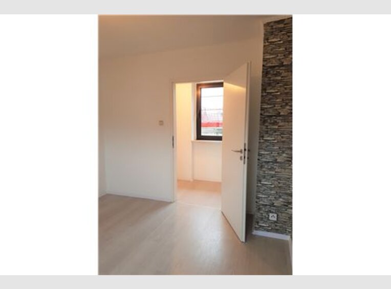 Appartement à louer 5 Pièces à Dillingen (DE) - Réf. 6652174