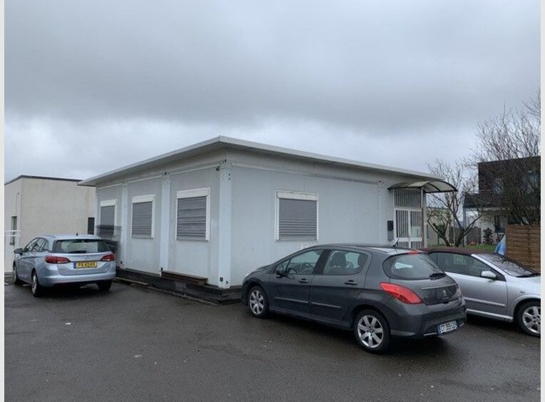 Bureau à louer à Foetz (LU) - Réf. 7098126