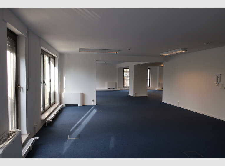 Bureau à louer à Luxembourg (LU) - Réf. 6710046
