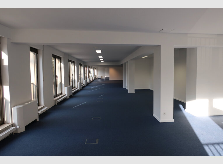 Bureau à louer à Luxembourg (LU) - Réf. 6710046