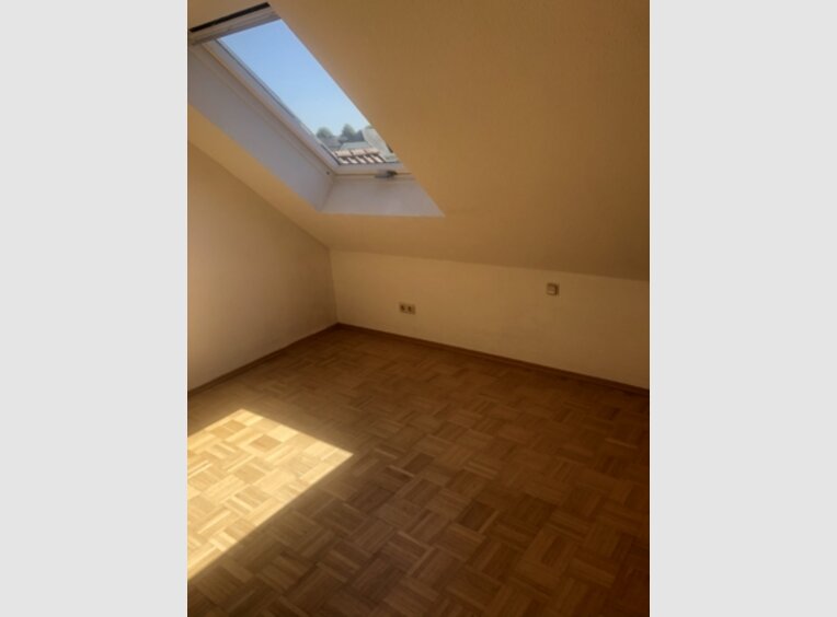 Duplex à vendre 3 Pièces à Weiskirchen (DE) - Réf. 6849822