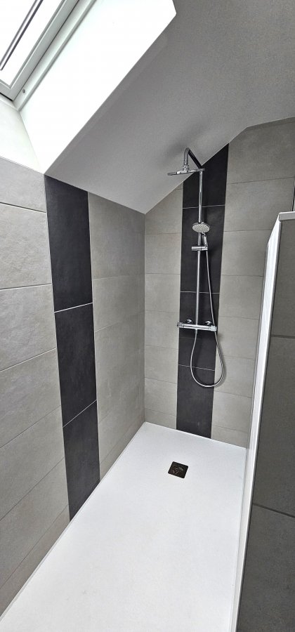 Appartement à louer F2 à Le Syndicat
