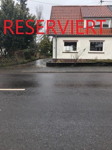 Doppelhaushälfte