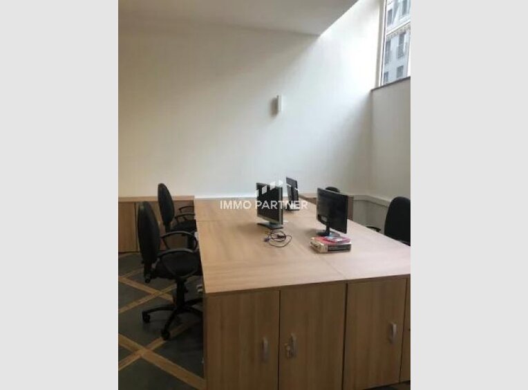 Bureau à louer à Esch-sur-Alzette (LU) - Réf. 7253054