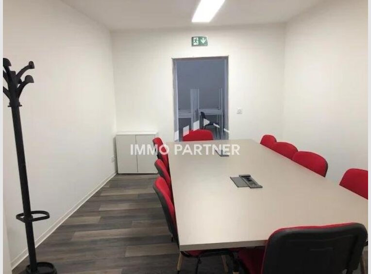 Bureau à louer à Esch-sur-Alzette (LU) - Réf. 7253054