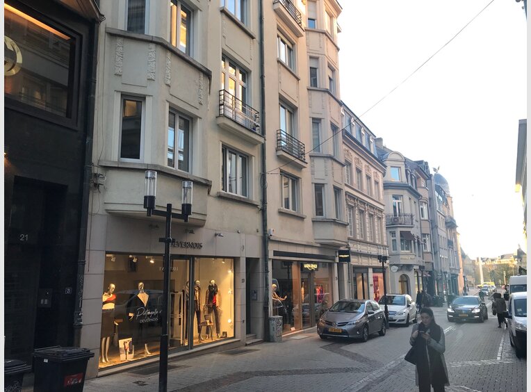 Bureau à louer à Luxembourg-Centre ville - Réf. 7332430