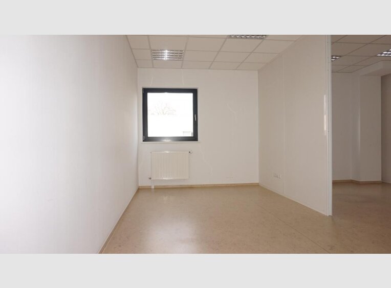 Bureau à louer à Steinfort (LU) - Réf. 5553998