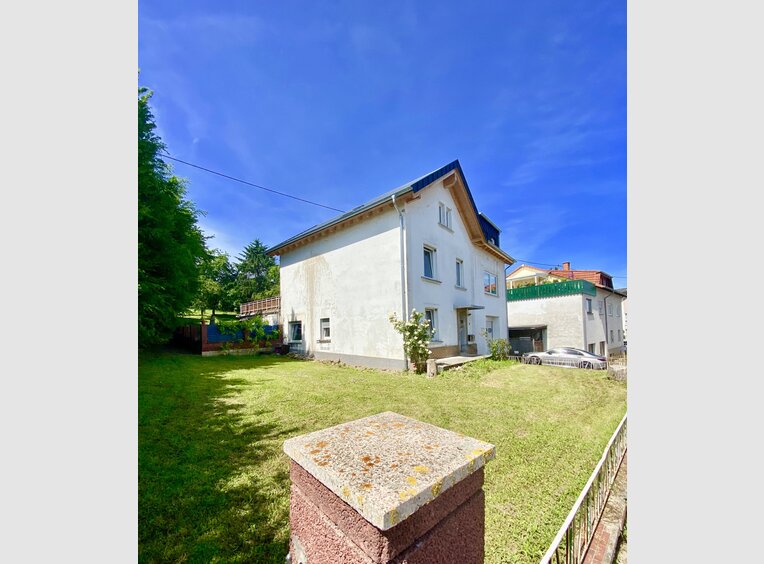 House for sale 5 rooms in Wincheringen (DE) - Ref. 7236702