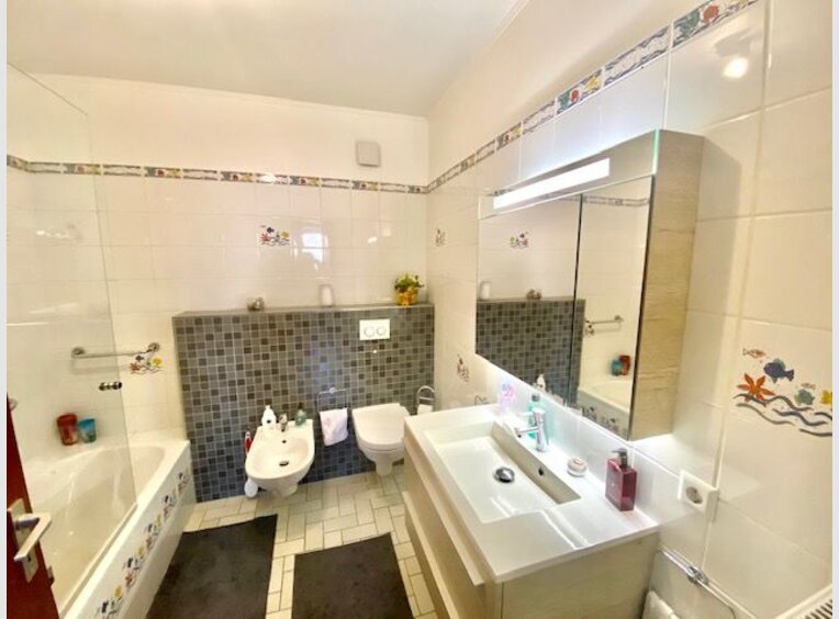 Apartment for sale 2 bedrooms in Esch-sur-Alzette (LU) - Ref. 7104110