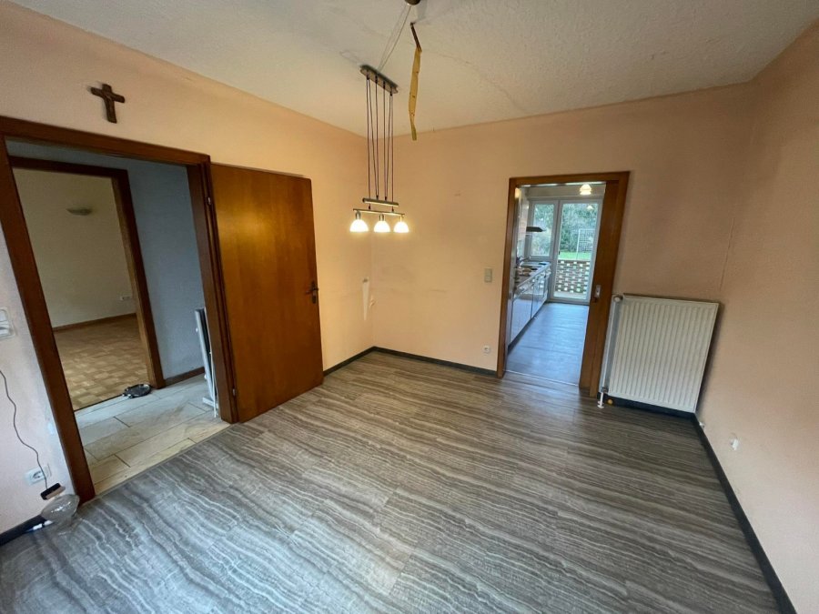 Haus zu verkaufen 5 Schlafzimmer in Merzig-Weiler