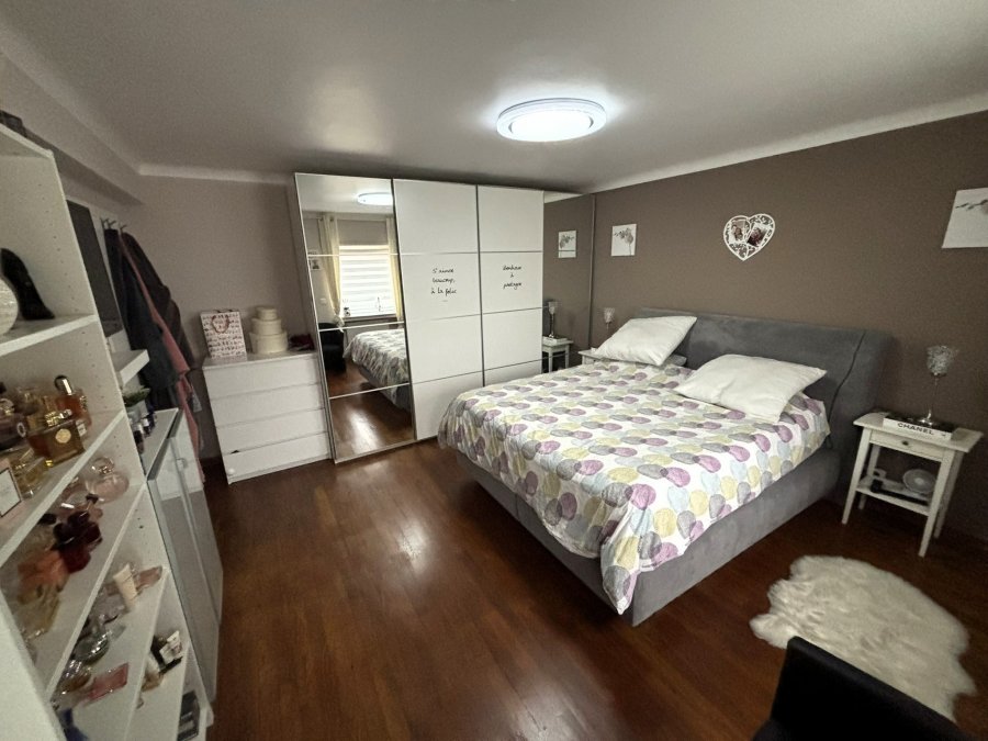 Maison jumelée à vendre 4 chambres à Esch-sur-Alzette