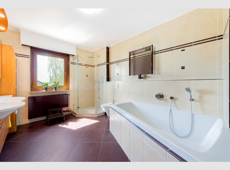 Semi-detached house for sale 4 bedrooms in Sandweiler (LU) - Ref. 6967950