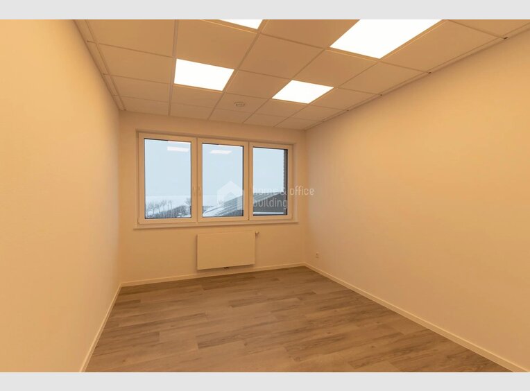 Bureau à louer à Weiswampach - Réf. 7283358