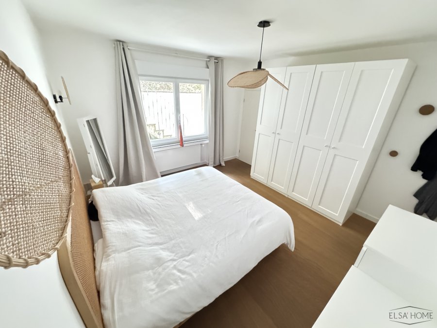 Maison à vendre 6 chambres à Strassen