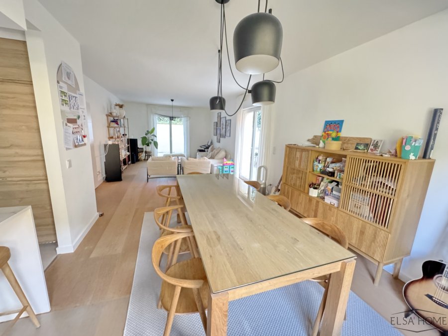 Maison à vendre 6 chambres à Strassen