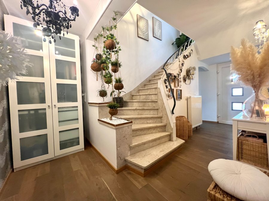House to sell Sanem