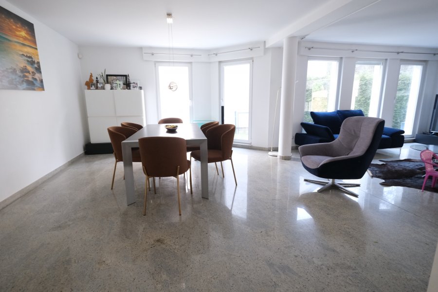 Maison individuelle à louer 4 chambres à Steinsel