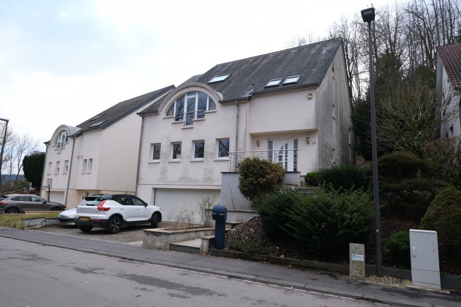 Maison individuelle à louer 4 chambres à Steinsel