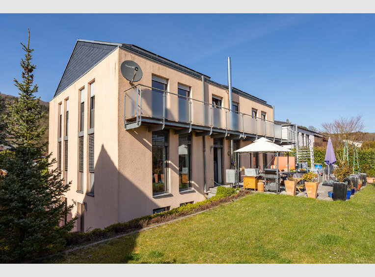 Maison à vendre 9 Pièces à Echternacherbrück (DE) - Réf. 7165374