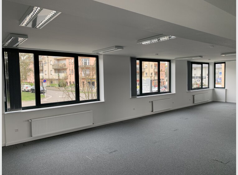 Bureau à louer à Strassen (LU) - Réf. 7171294