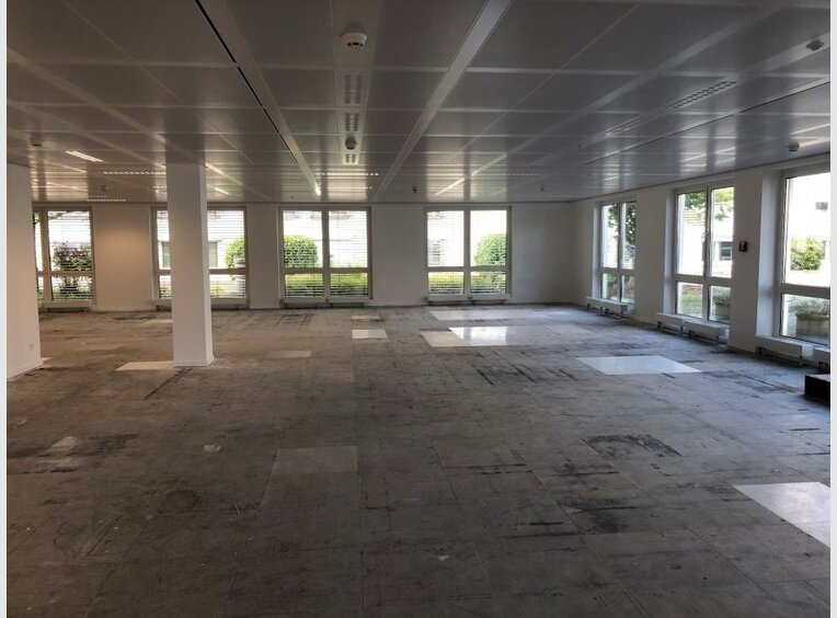 Bureau à louer à Munsbach (Syrdall-(Parc-dactivité)) (LU) - Réf. 6854126