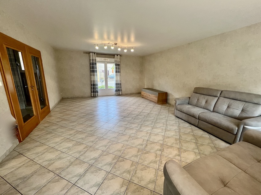 Maison individuelle à vendre F10 à Ottange