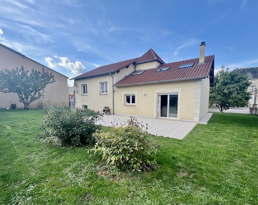 Maison individuelle à vendre F10 à Ottange