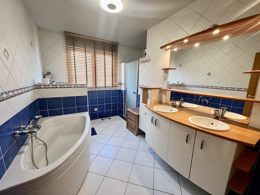 Maison individuelle à vendre F10 à Ottange