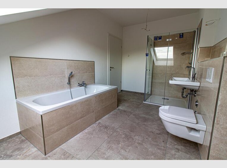 Penthouse à vendre 3 Pièces à Trier (DE) - Réf. 7181599