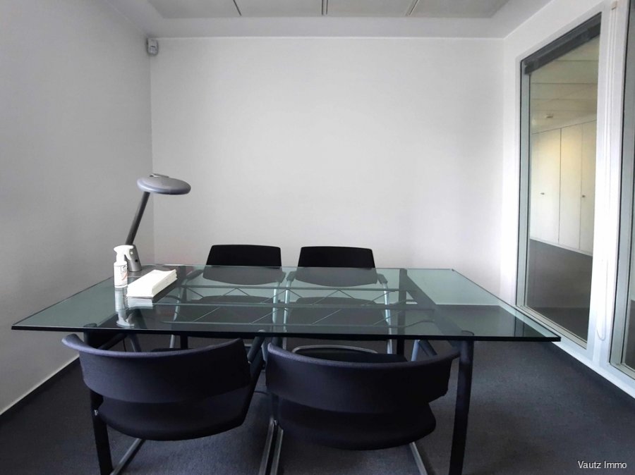 louer bureau 0 chambre 18 m² luxembourg photo 3