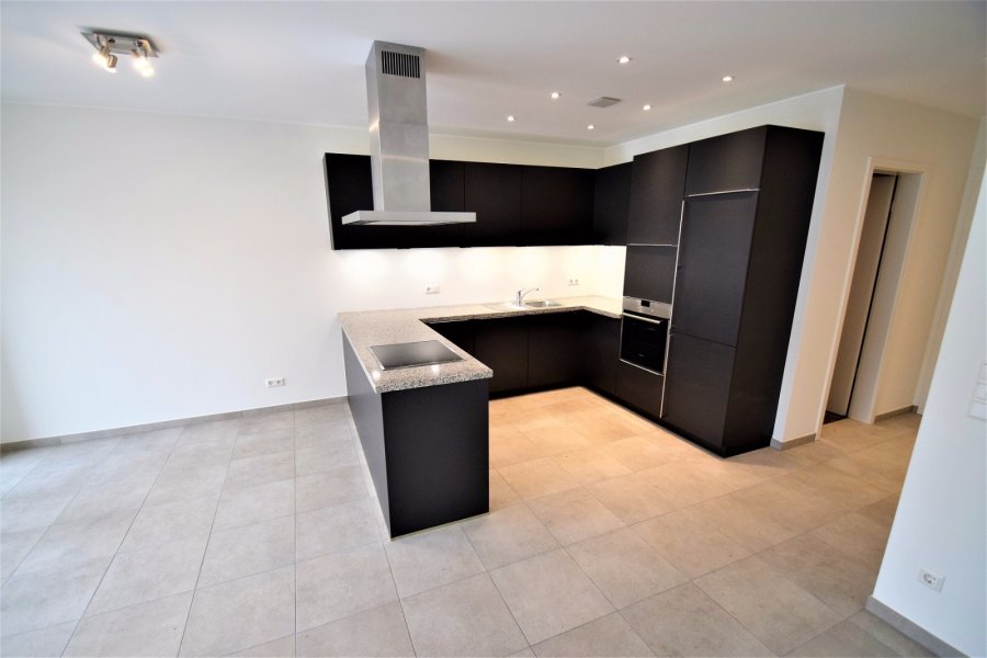 Appartement à louer 2 chambres à Roeser