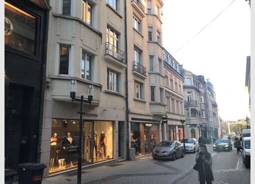Bureau à louer à Luxembourg-Centre ville - Réf. 7332431