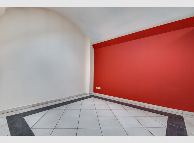 Bureau à louer à Bettembourg (LU) - Réf. 7137871