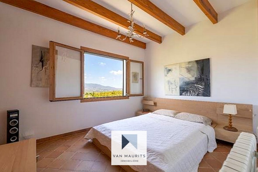 Maison individuelle à vendre 4 chambres à Balearic Islands