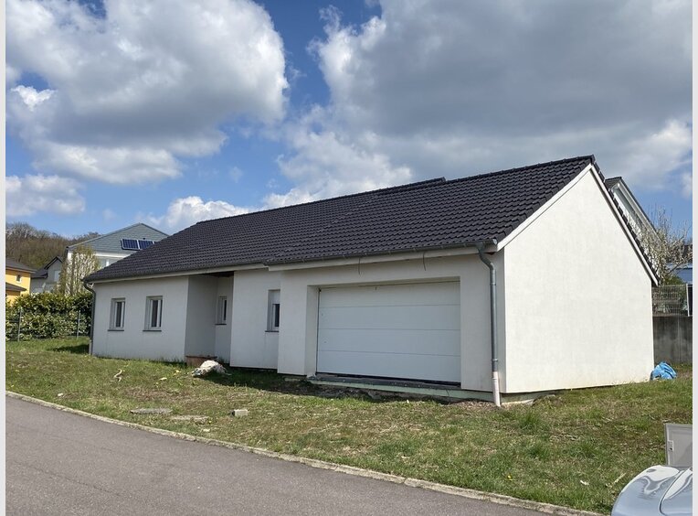 House for sale 5 rooms in Saarbrücken (DE) - Ref. 7044703