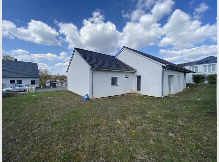 House for sale 5 rooms in Saarbrücken (DE) - Ref. 7044703