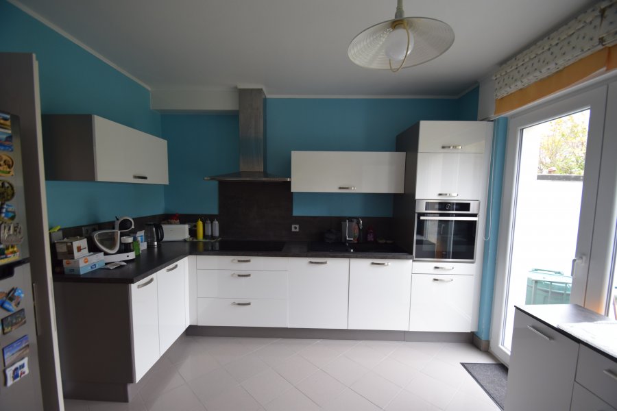 Maison mitoyenne à vendre 4 chambres à Luxembourg-Cents