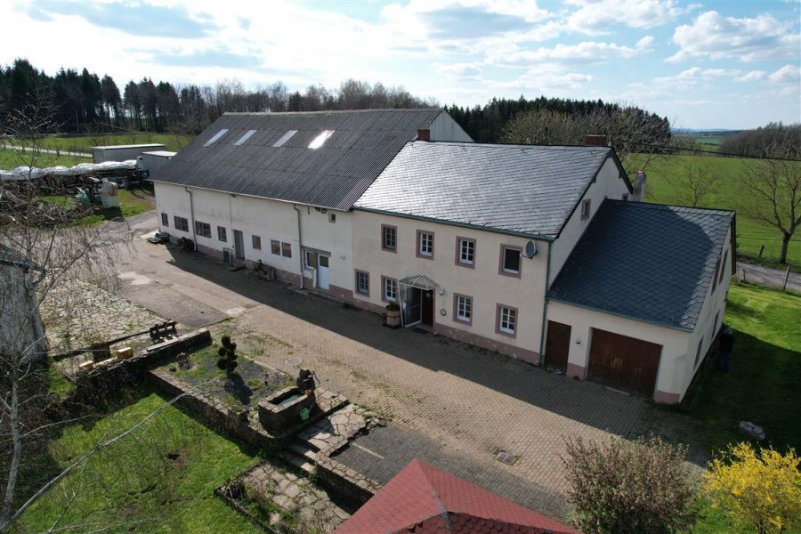 Bauernhaus zu verkaufen 5 Schlafzimmer in Arzfeld