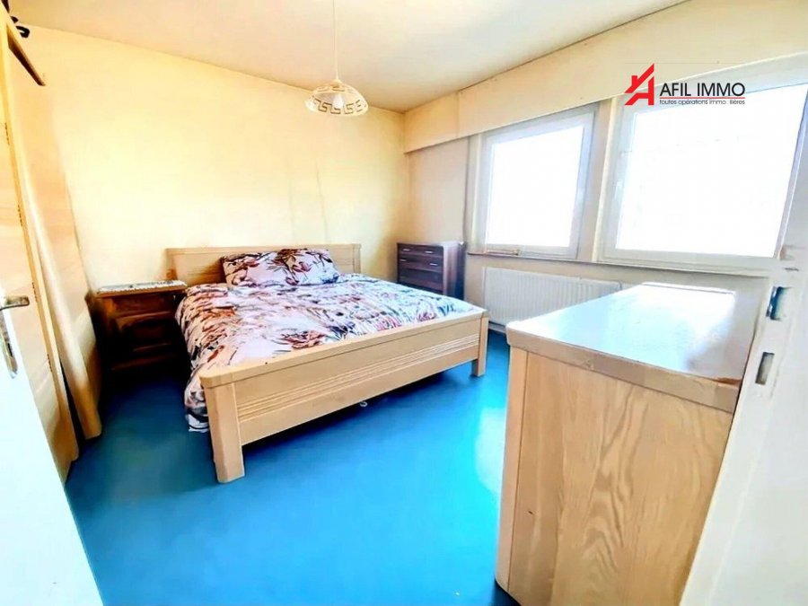 Maison jumelée à vendre 5 chambres à Soleuvre