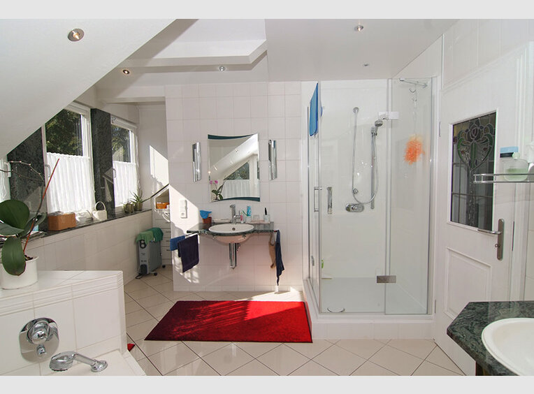 Haus zum Kauf 8 Zimmer in Saarbrücken (DE) - Ref. 6726079